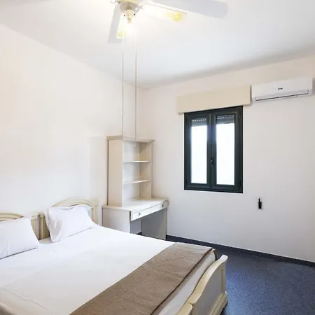 Lemon Apartment